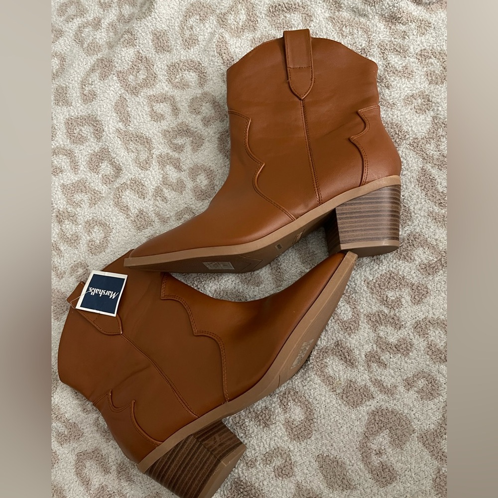 Bamboo booties